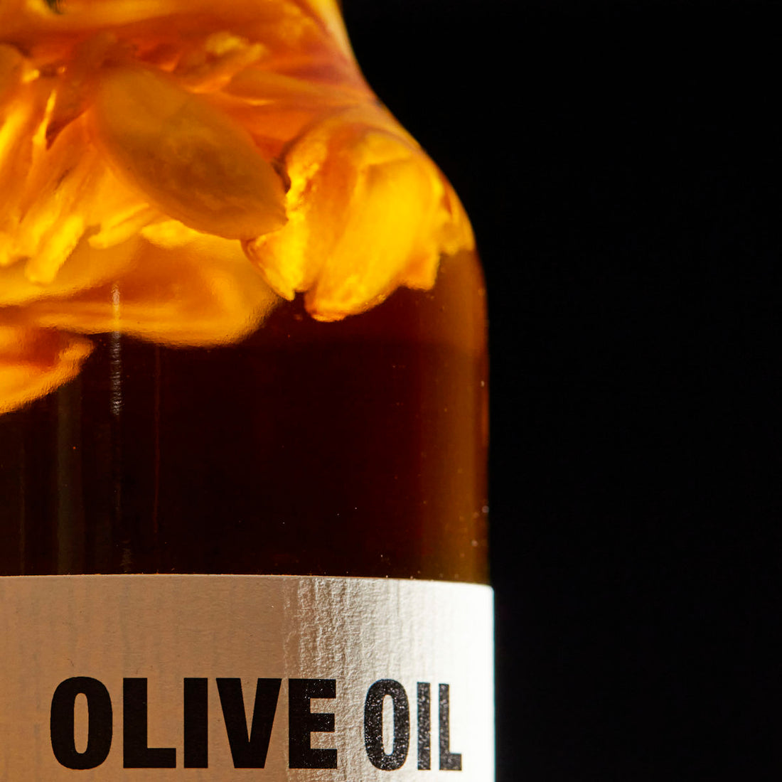 Olive oil with garlic